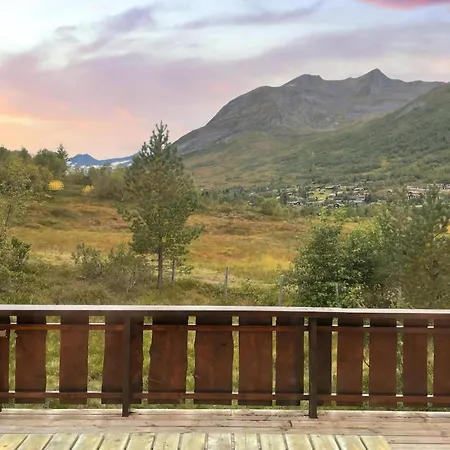 度假居 4 Bedroom Cozy In Straumgjerde Brunstad
