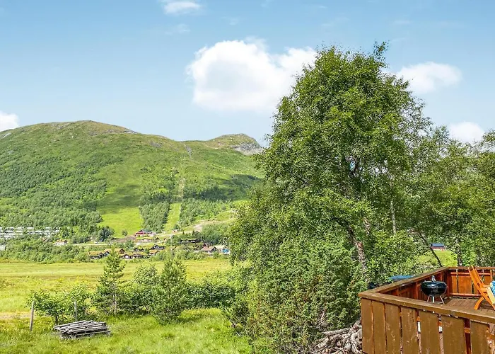 度假居 4 Bedroom Cozy In Straumgjerde
