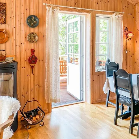 度假居 4 Bedroom Cozy In Straumgjerde Brunstad